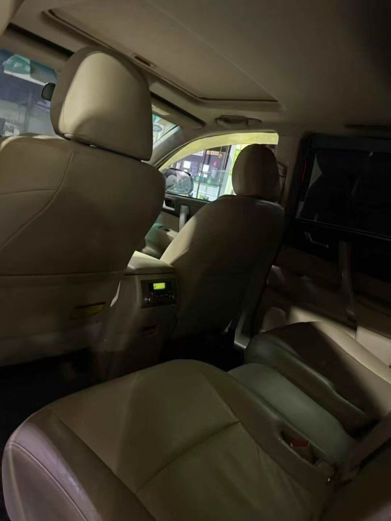 佛山13年丰田汉兰达4