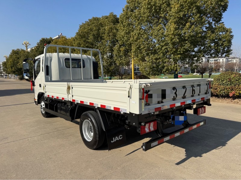 盐城25年江淮领跑5