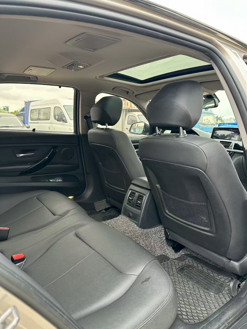 中山17年宝马3系5