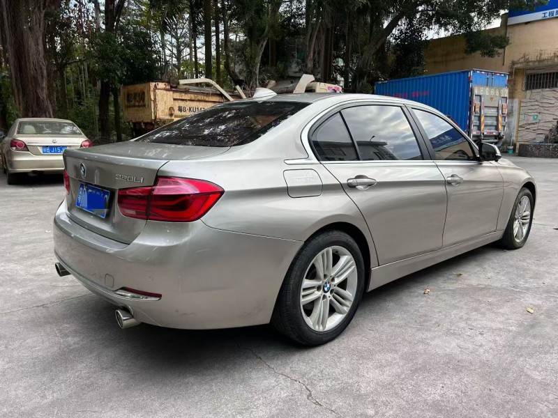 佛山16年宝马3系3