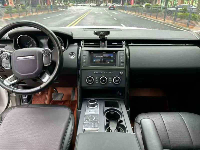 东莞18年路虎发现5