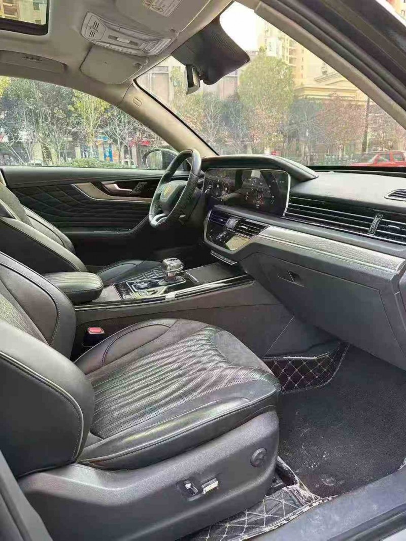 安庆21年红旗HS55