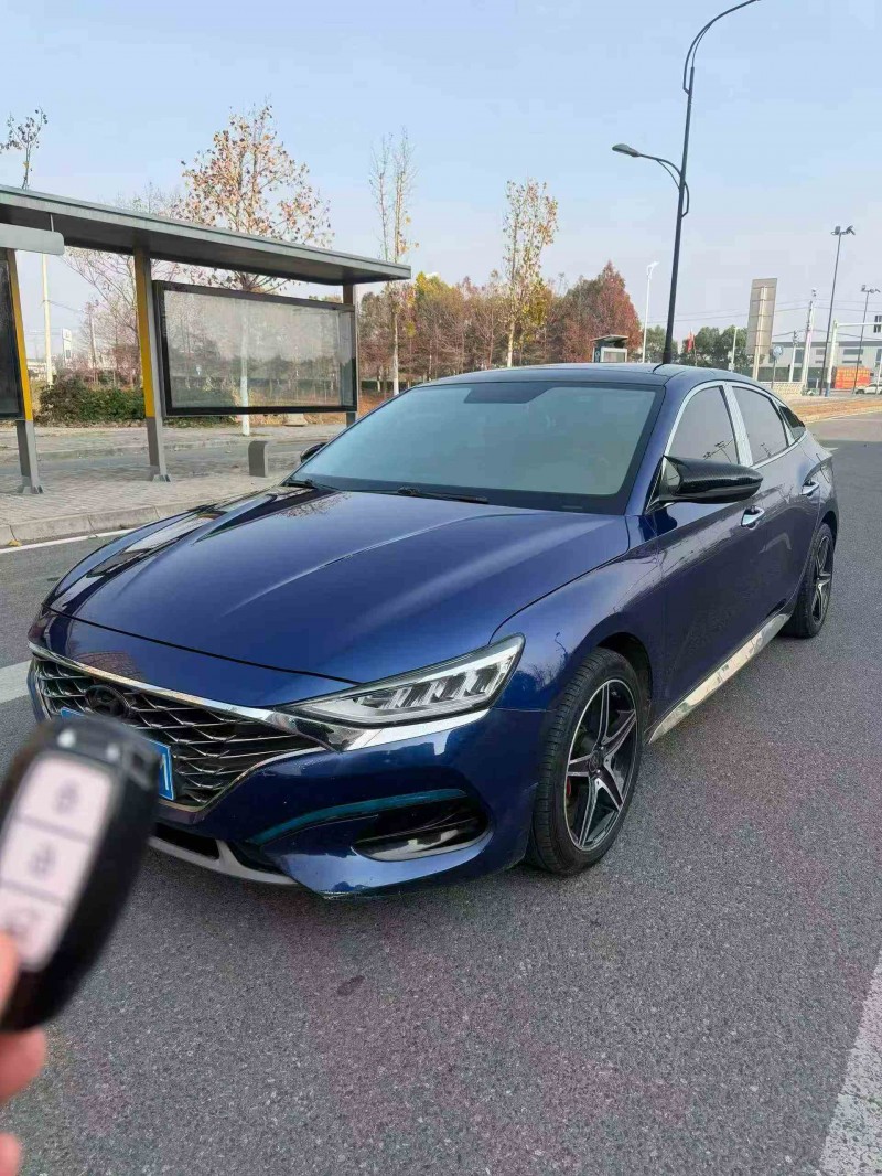 马鞍山19年现代菲斯塔2