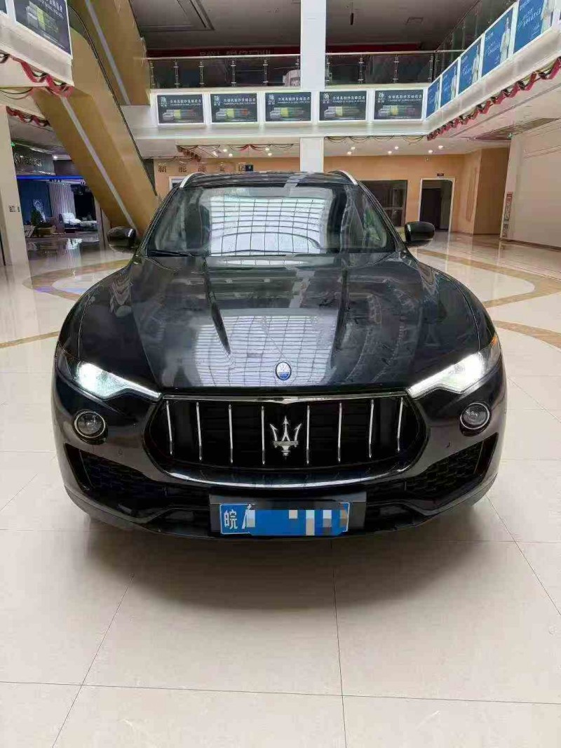 蚌埠17年玛莎拉蒂Levante1