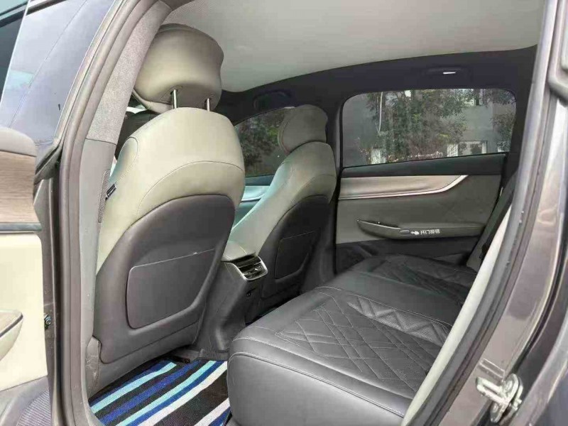 张家界24年长安汽车启源4