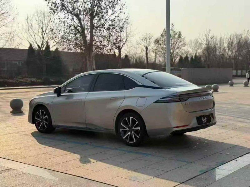 淄博22年传祺埃安S8