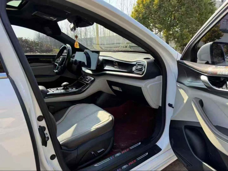 淮安23年比亚迪秦4