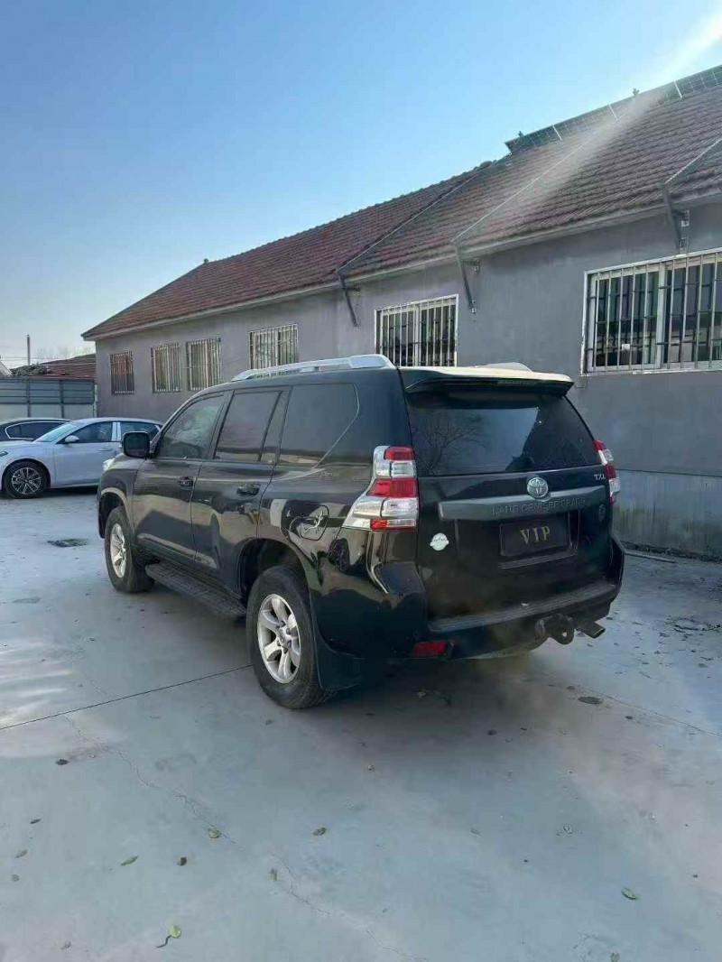 潍坊16年丰田普拉多6