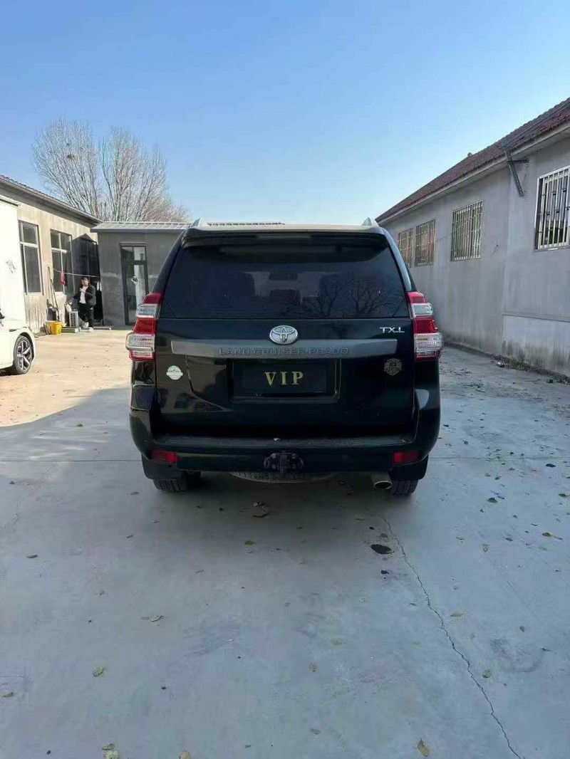 潍坊16年丰田普拉多7