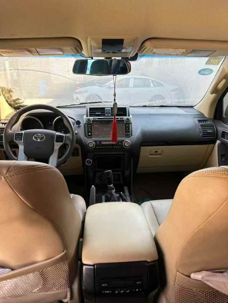 潍坊16年丰田普拉多8