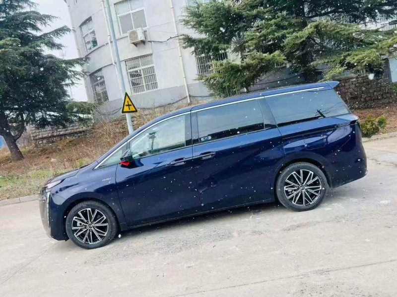 潍坊25年传祺E83