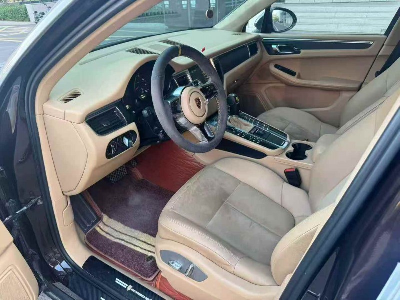 枣庄14年保时捷Macan4