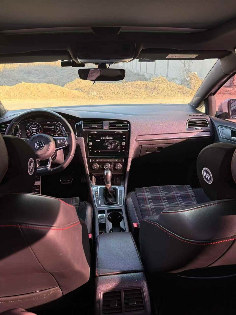 张家口18年大众高尔夫5