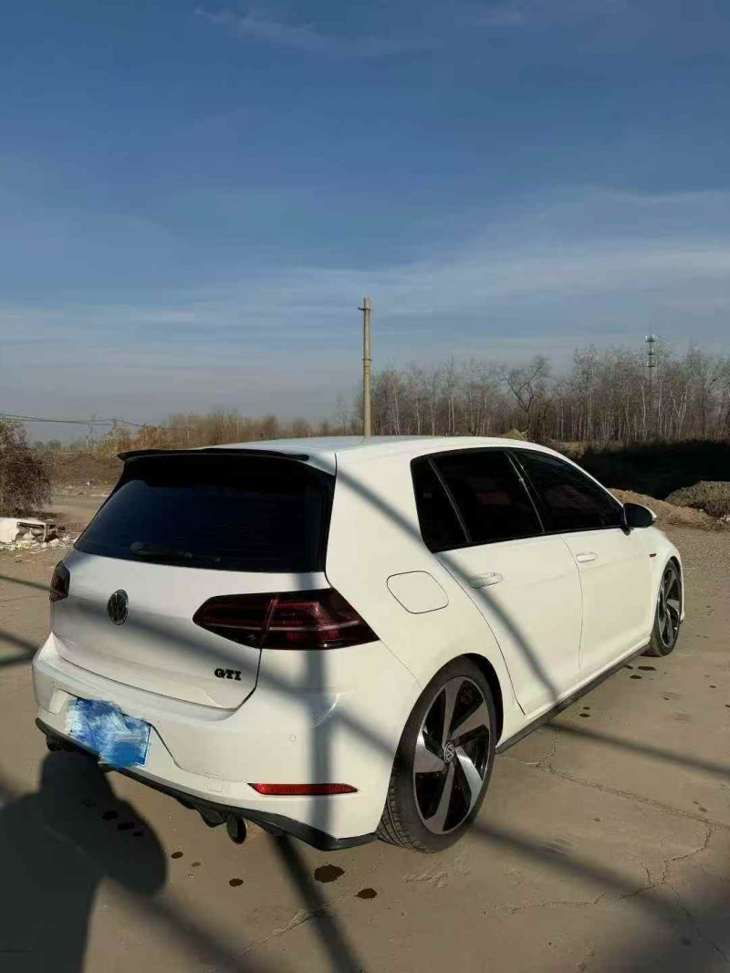 张家口18年大众高尔夫8