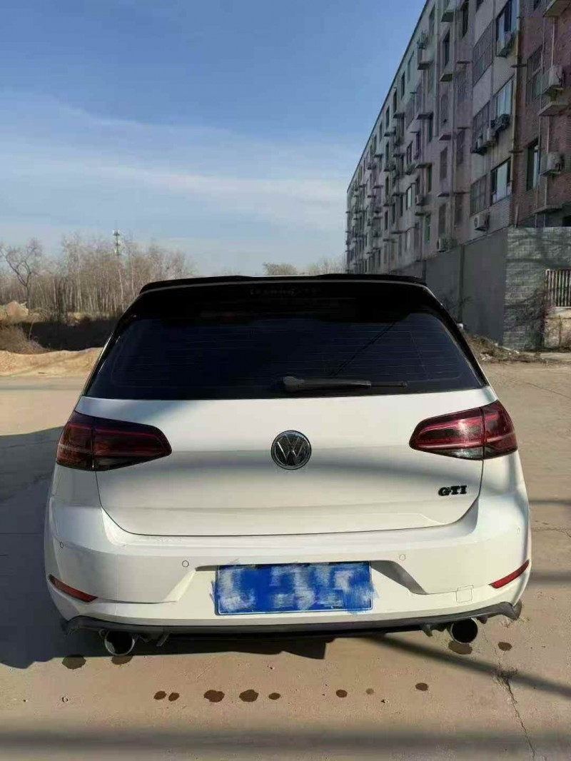 张家口18年大众高尔夫9