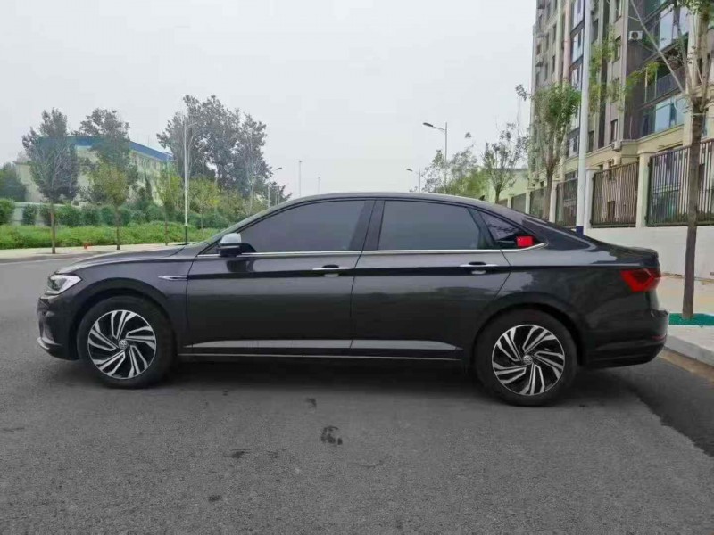 承德21年大众速腾8