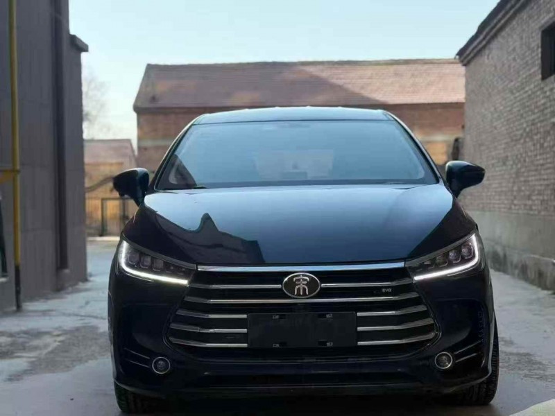 潍坊18年比亚迪宋1