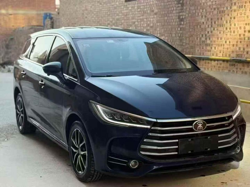 潍坊18年比亚迪宋3