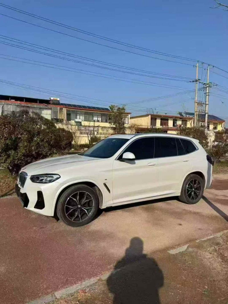 济宁22年宝马X32