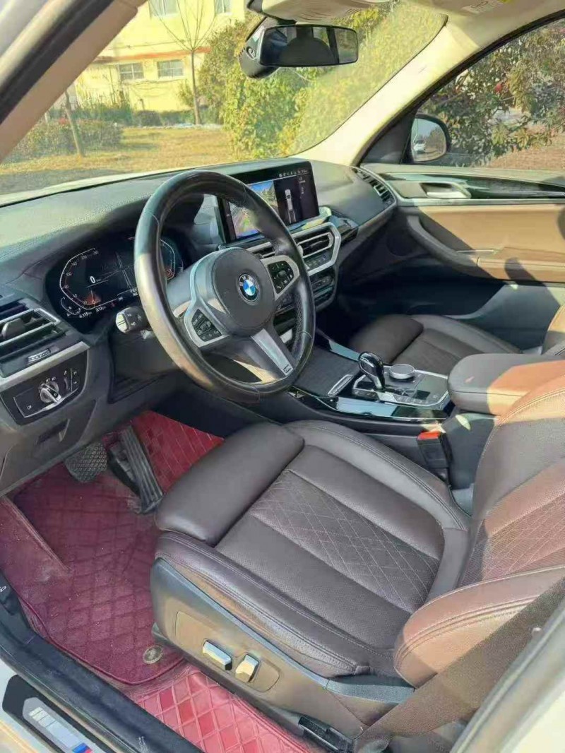 济宁22年宝马X36