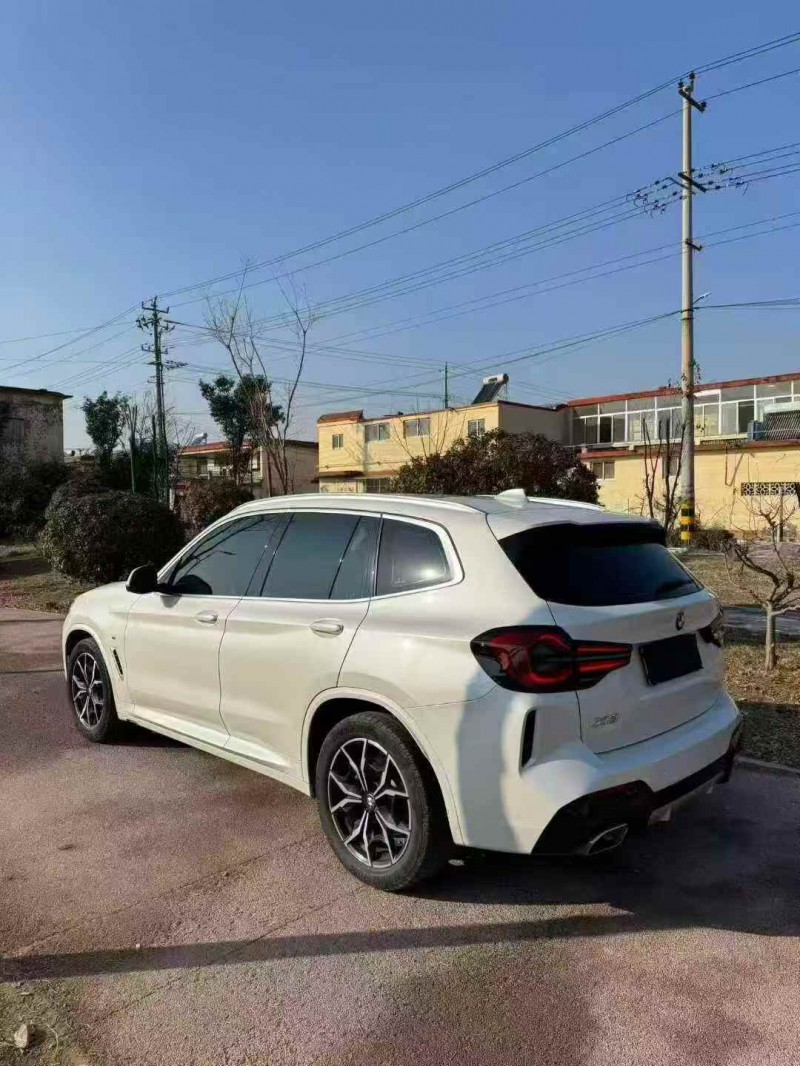 济宁22年宝马X37