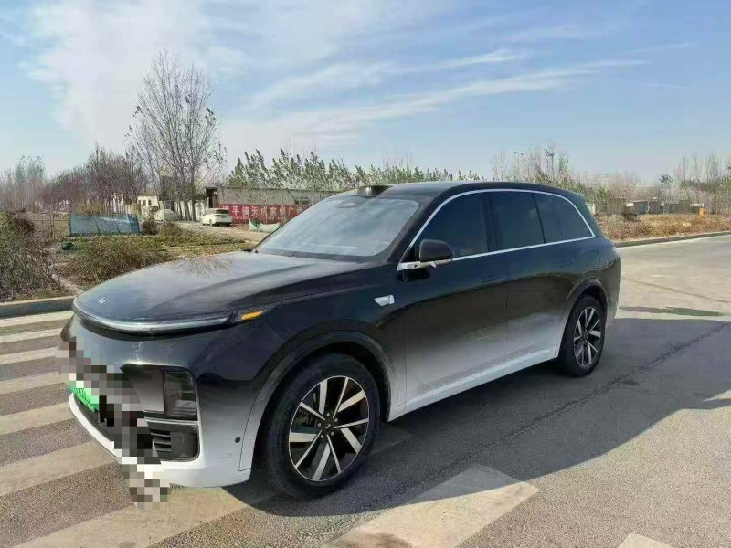 济宁23年理想L82