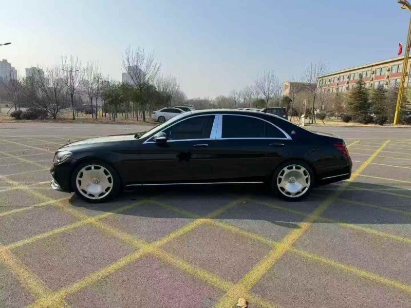 苏州17年奔驰S8