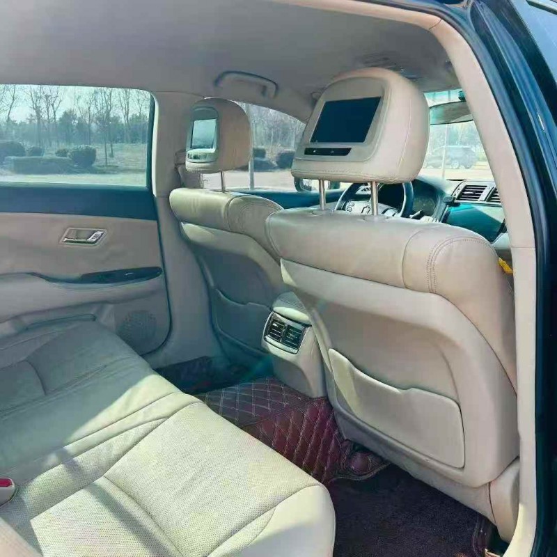 潍坊14年丰田皇冠7