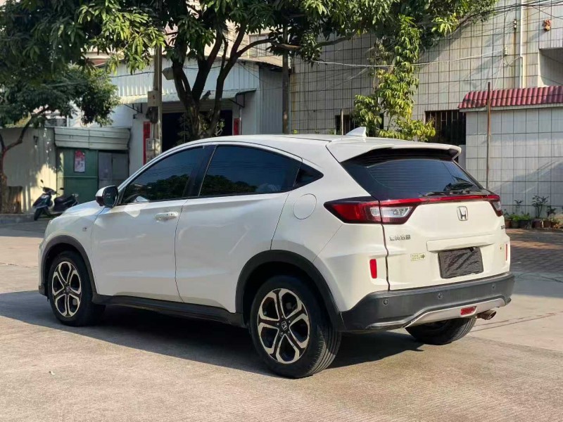 中山19年本田XRV8