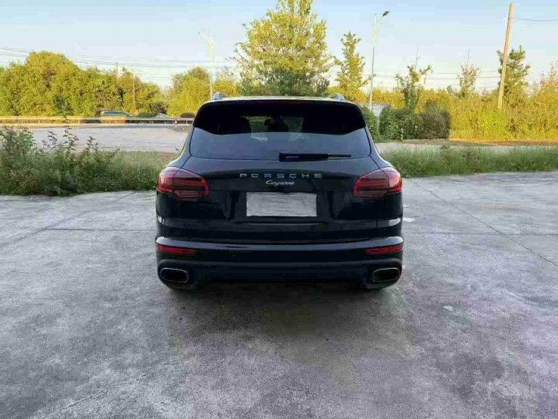 徐州17年保时捷卡宴9