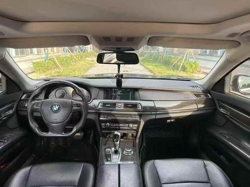 烟台11年宝马7系5