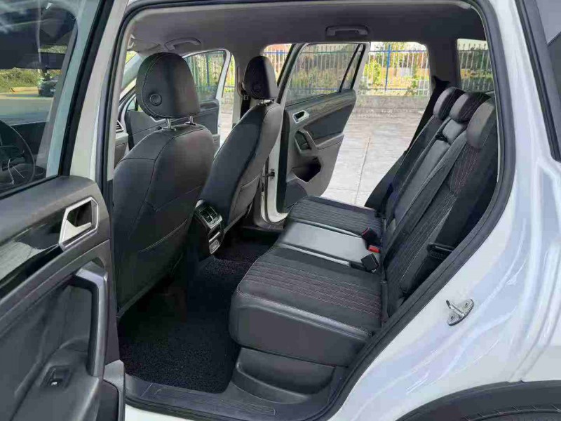 徐州22年大众途观7