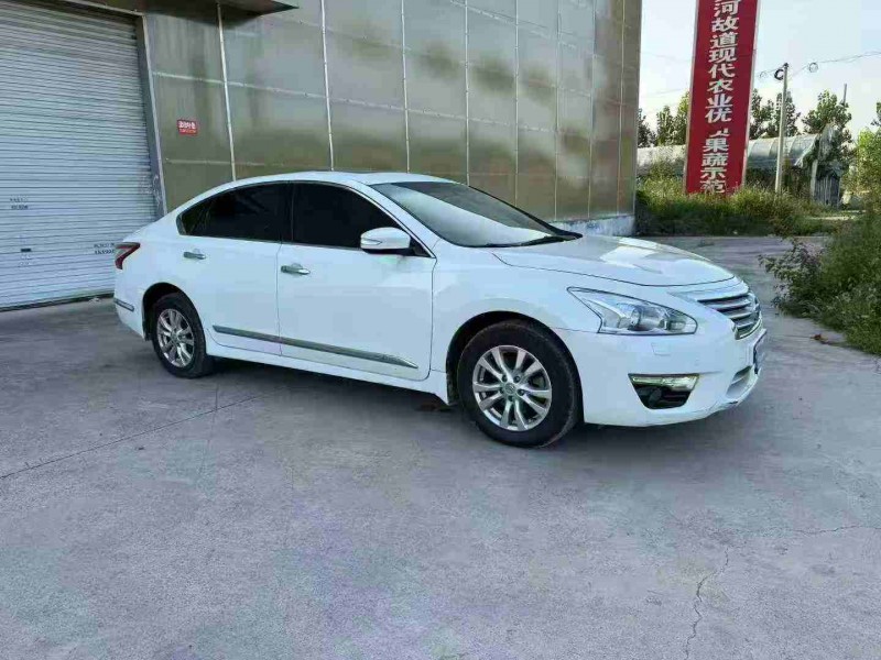 徐州13年日产天籁2