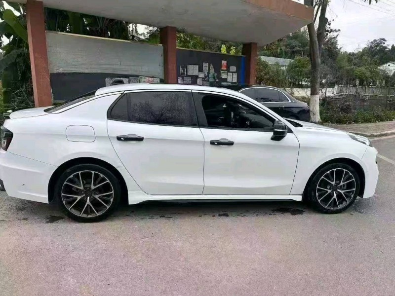 重庆20年领克035