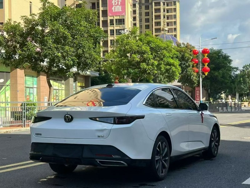 东莞23年长安汽车逸达8