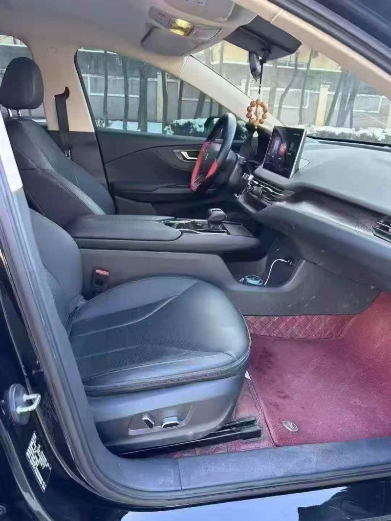 淄博24年红旗E-QM56