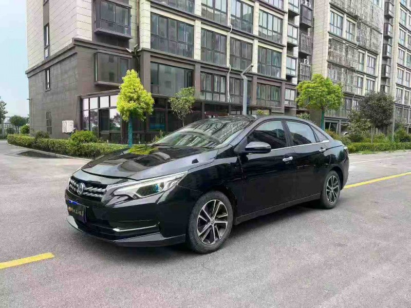 徐州18年启辰D602