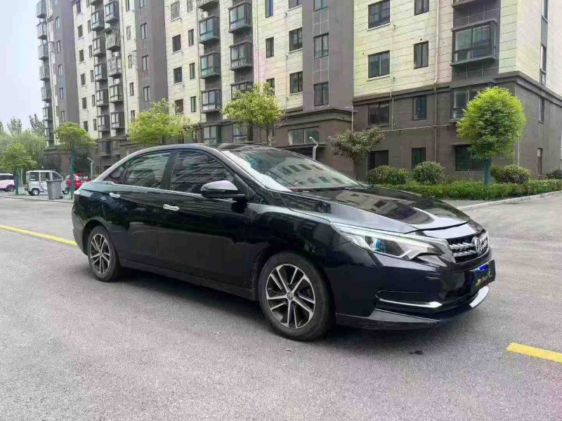 徐州18年启辰D603