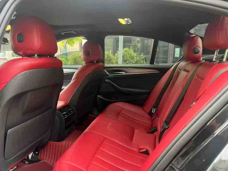 徐州20年宝马5系6