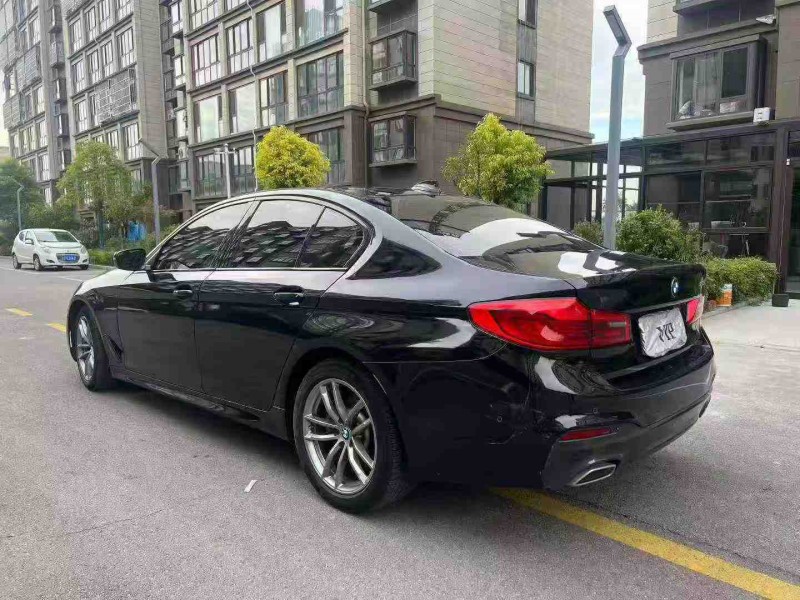 徐州20年宝马5系7