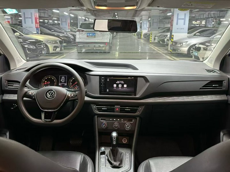 成都22年大众途岳6