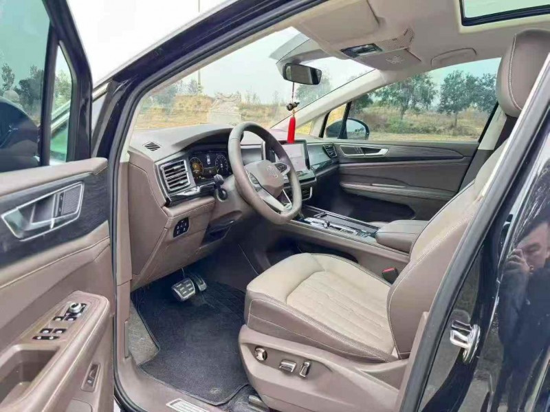 济宁24年大众威然7