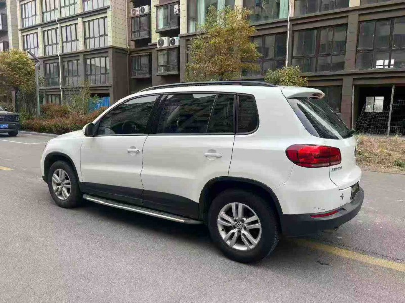 徐州16年大众途观8