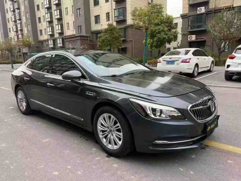 徐州17年别克君越3