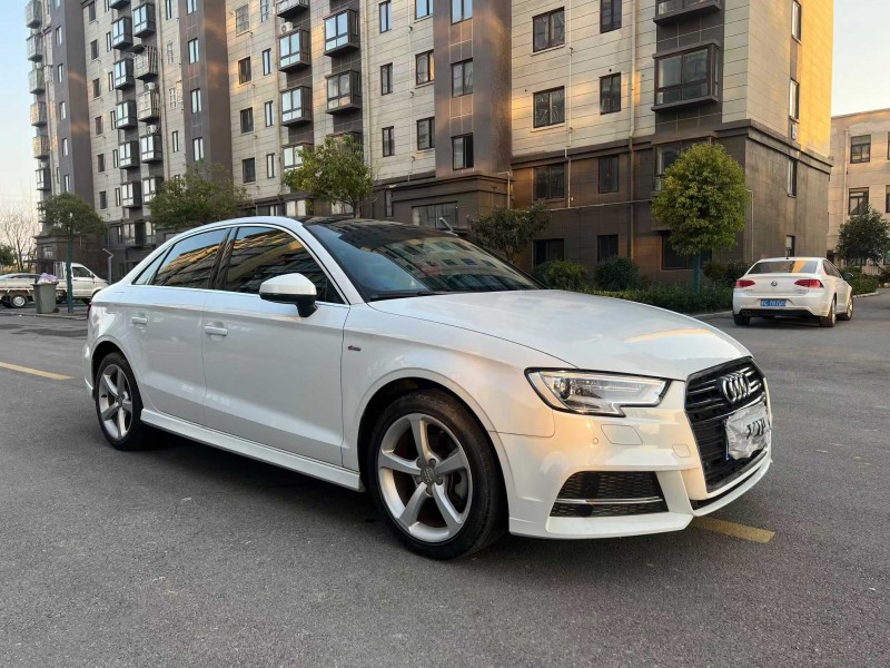 徐州18年奥迪A33