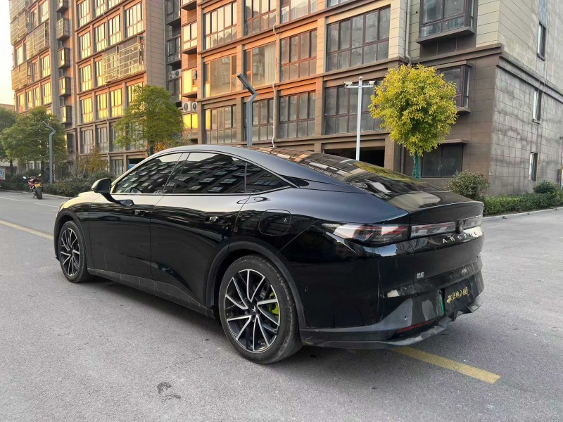 徐州24年极狐汽车阿尔法7