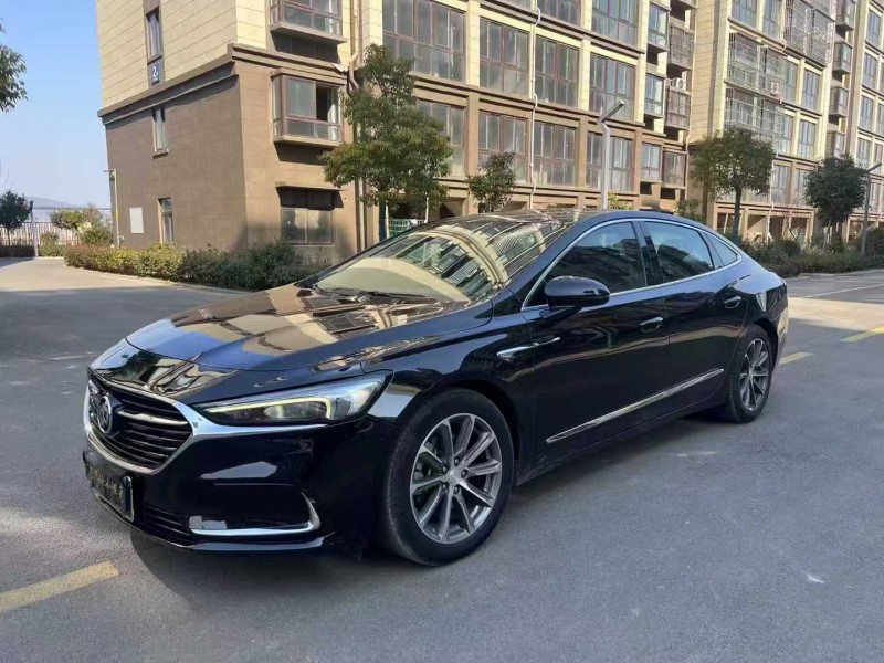 徐州20年别克君越2