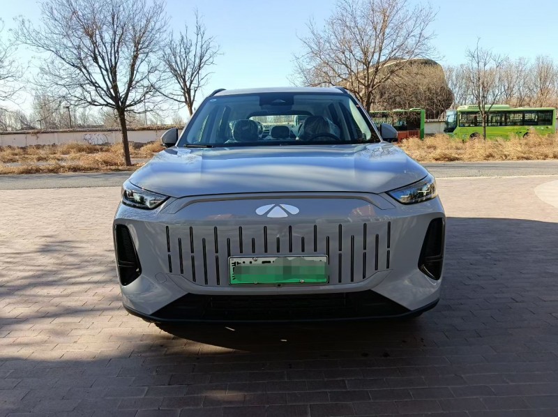 廊坊25年奇瑞风云1