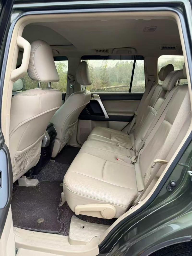 重庆13年丰田普拉多6