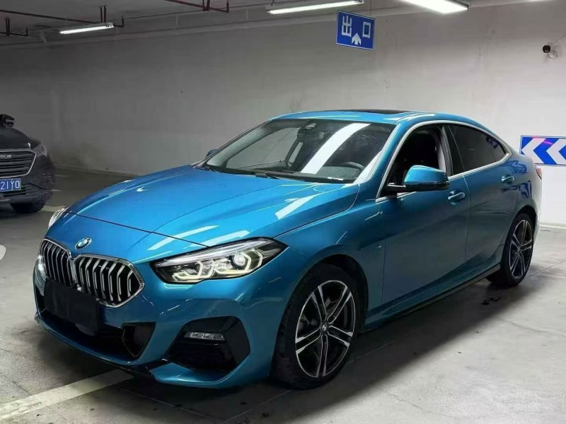 成都22年宝马2系2